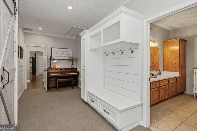 696 Highway 18 W, Barnesville, GA 30204