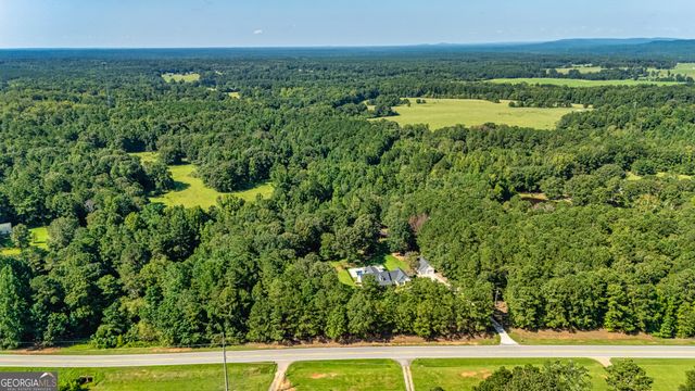 696 Highway 18 W, Barnesville, GA 30204