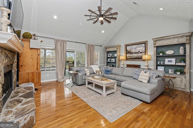 696 Highway 18 W, Barnesville, GA 30204