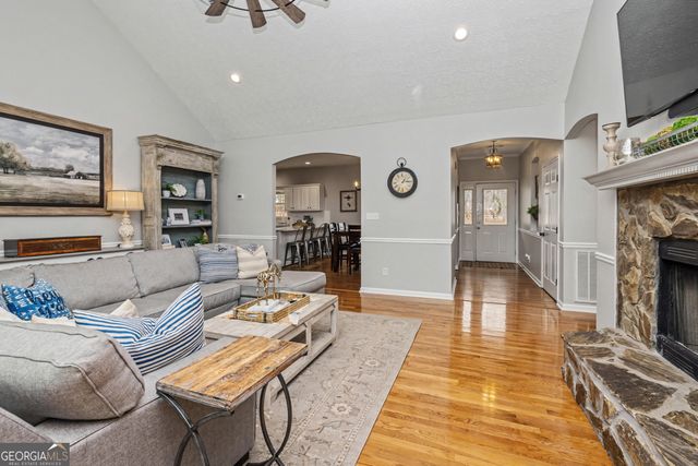 696 Highway 18 W, Barnesville, GA 30204