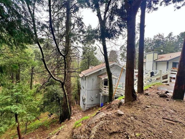 1198 Arbula, Crestline, CA 92325