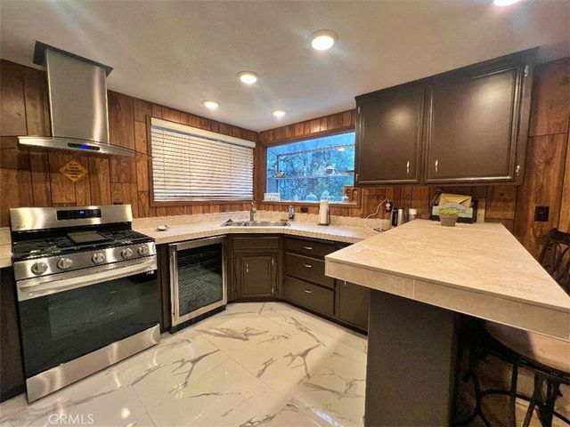 1198 Arbula, Crestline, CA 92325