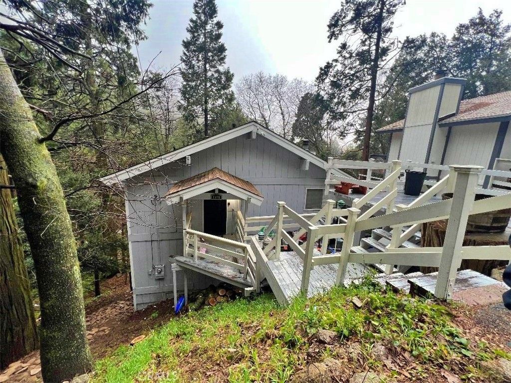 1198 Arbula, Crestline, CA 92325