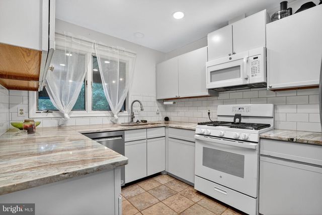 2235 BRIGANTINE BLVD, Greenbackville, VA 23356