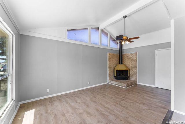 5035 Village Crest, San Antonio, TX 78218