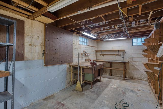 804 Irvin Avenue, Evansville, IN 47715