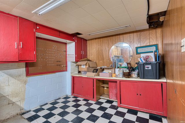 804 Irvin Avenue, Evansville, IN 47715