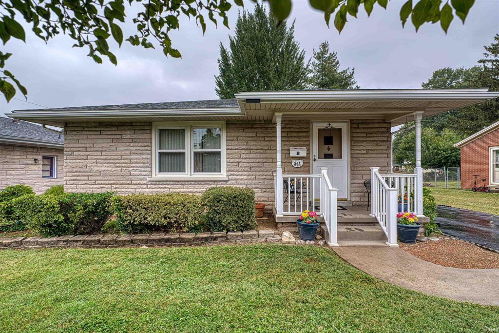 804 Irvin Avenue, Evansville, IN 47715
