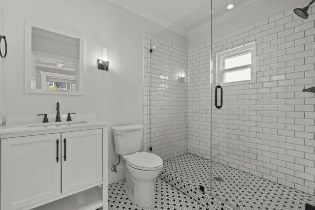 724 E 21st Street, Houston, TX 77008