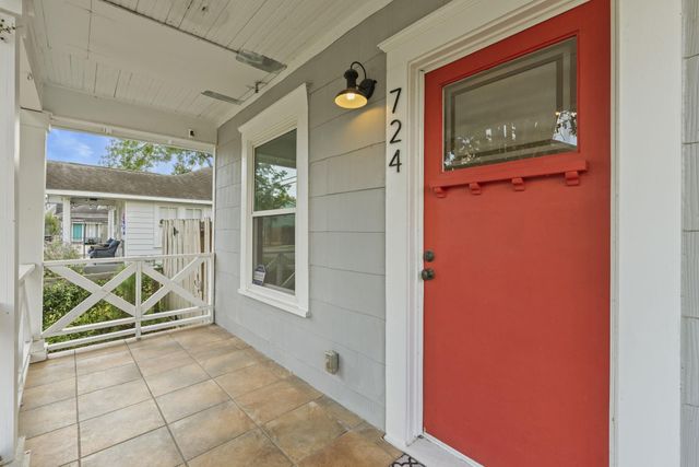 724 E 21st Street, Houston, TX 77008