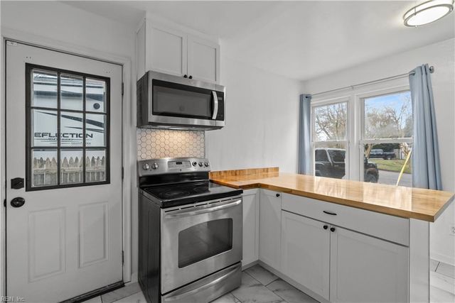 7811 Nesbitt DR, Norfolk, VA 23505