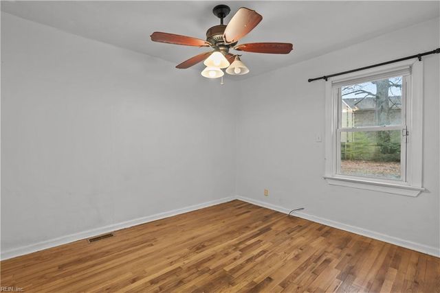 7811 Nesbitt DR, Norfolk, VA 23505