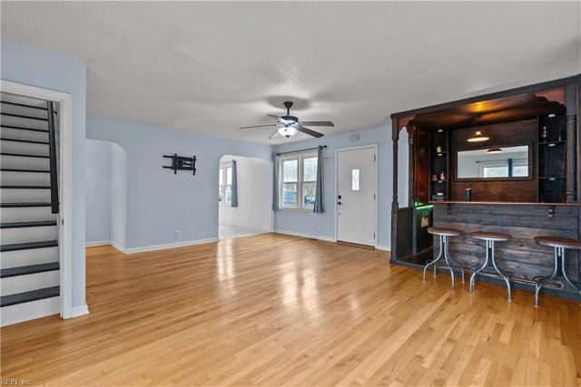 7811 Nesbitt DR, Norfolk, VA 23505