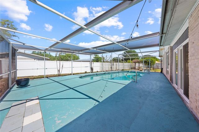 683 JOHN HANCOCK LANE, West Melbourne, FL 32904