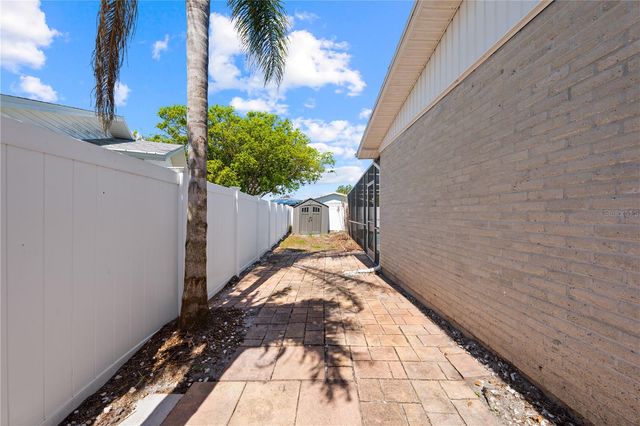 683 JOHN HANCOCK LANE, West Melbourne, FL 32904