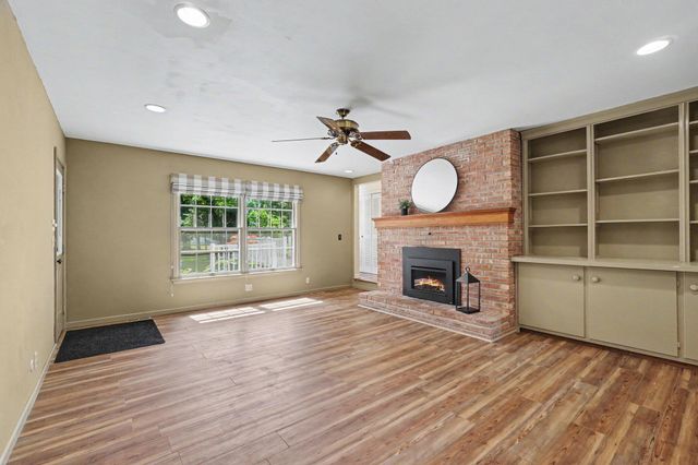 6821 Isabelle Street, Portage City, MI 49024