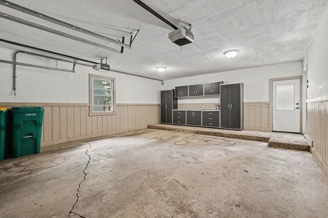 6821 Isabelle Street, Portage City, MI 49024
