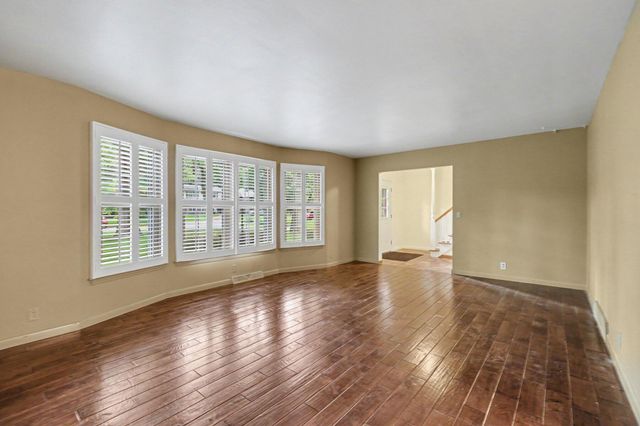 6821 Isabelle Street, Portage City, MI 49024