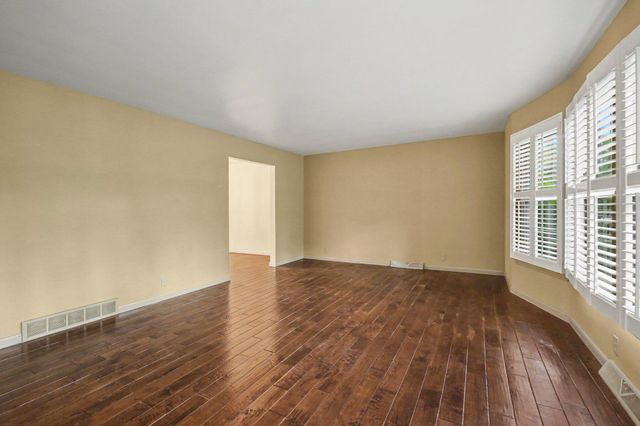 6821 Isabelle Street, Portage City, MI 49024