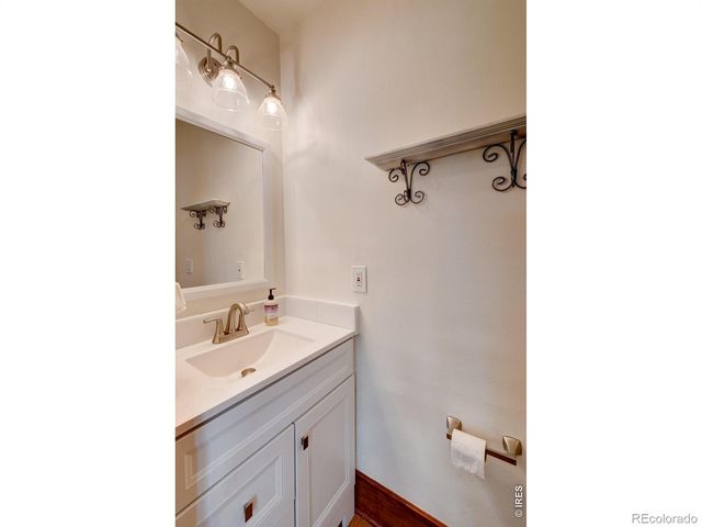 315 W 8th Street, Loveland, CO 80537