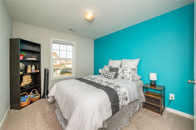 3006 SE Glenstone Drive, Grimes, IA 50111