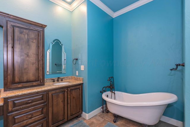 3 COUNTRY CLUB Drive, Amarillo, TX 79124