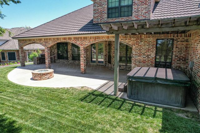 3 COUNTRY CLUB Drive, Amarillo, TX 79124