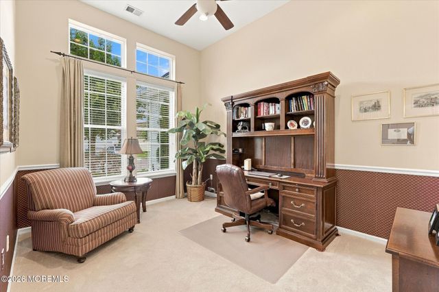 26 Pond View Circle, Barnegat, NJ 08005