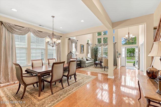 26 Pond View Circle, Barnegat, NJ 08005