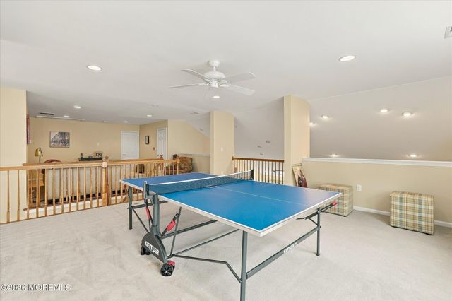 26 Pond View Circle, Barnegat, NJ 08005