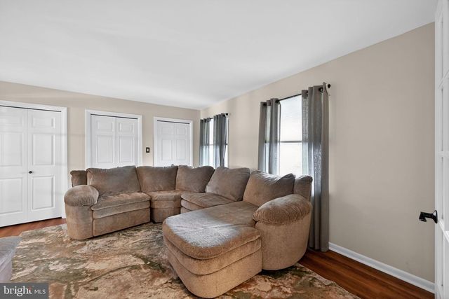 6415 TAUNTON RD, Harrisburg, PA 17111