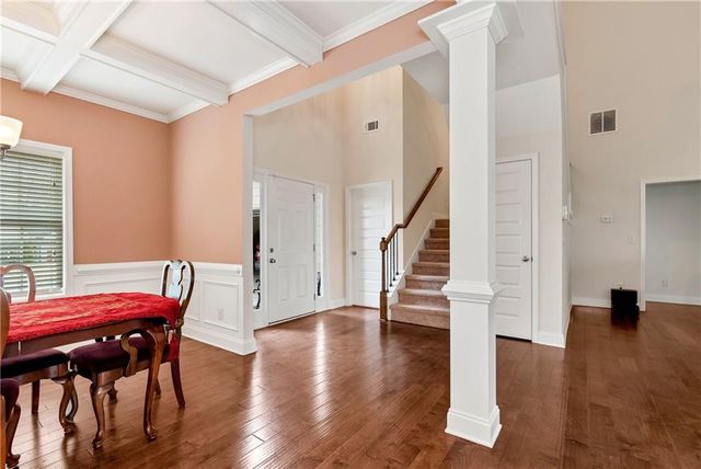 3504 Laurel River Point, Gainesville, GA 30504