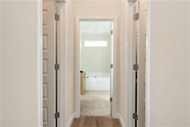 3504 Laurel River Point, Gainesville, GA 30504