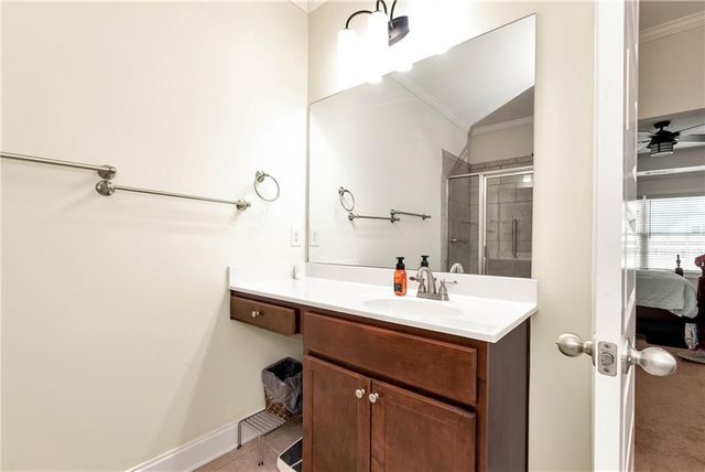 3504 Laurel River Point, Gainesville, GA 30504