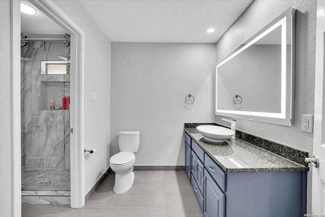 22630 E Range, San Antonio, TX 78255