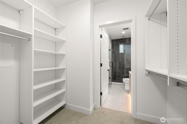 222 D 10th Avenue E, Seattle, WA 98102
