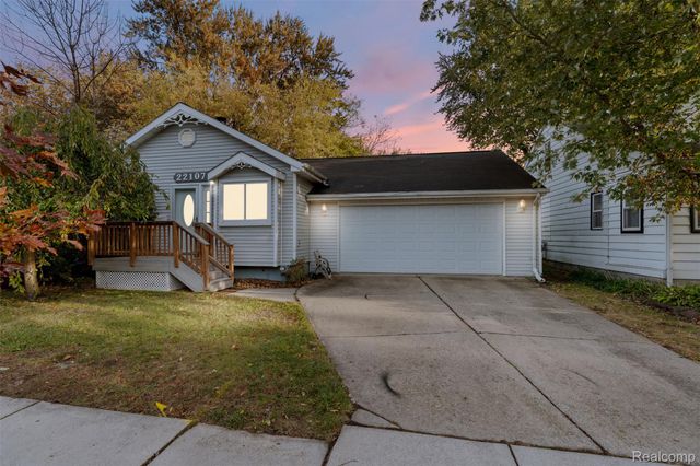 22107 Fresard Street, St. Clair Shores, MI 48080