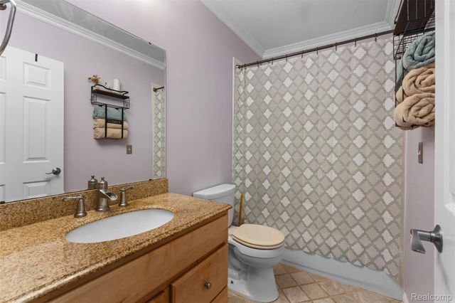 22107 Fresard Street, St. Clair Shores, MI 48080