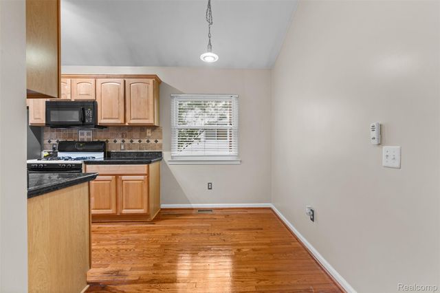 22107 Fresard Street, St. Clair Shores, MI 48080