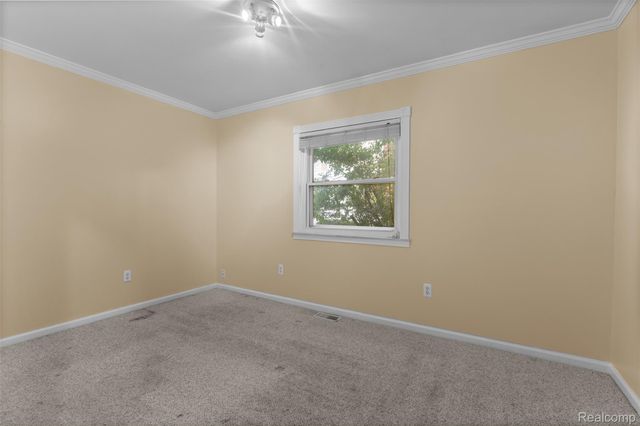 22107 Fresard Street, St. Clair Shores, MI 48080