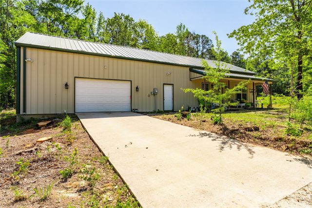 458 Cherokee Cove . Drive, Jacksonville, TX 75766