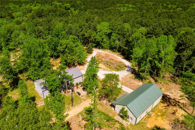 458 Cherokee Cove . Drive, Jacksonville, TX 75766