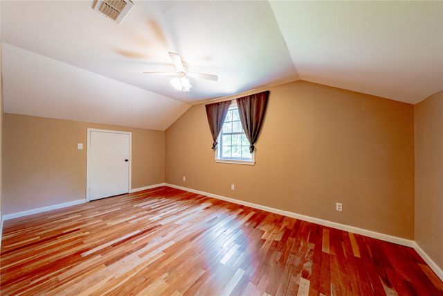 458 Cherokee Cove . Drive, Jacksonville, TX 75766