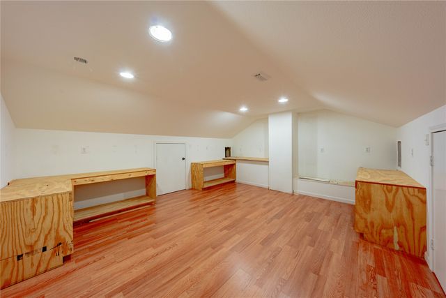 458 Cherokee Cove . Drive, Jacksonville, TX 75766
