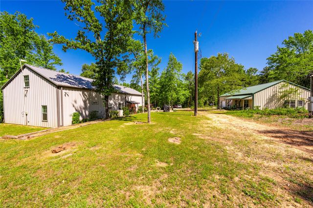 458 Cherokee Cove . Drive, Jacksonville, TX 75766