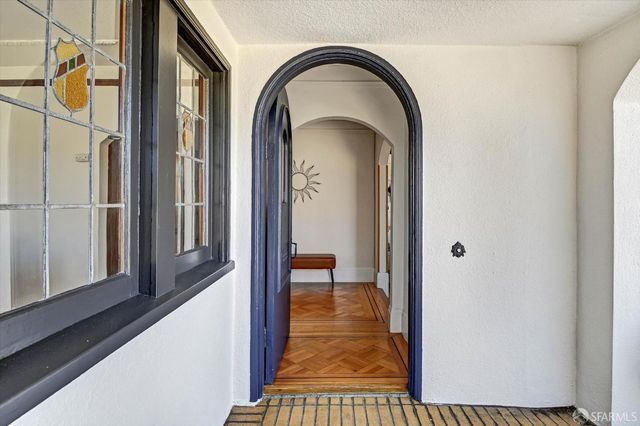 301 Santa Ana Avenue, San Francisco, CA 94127