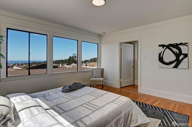 301 Santa Ana Avenue, San Francisco, CA 94127