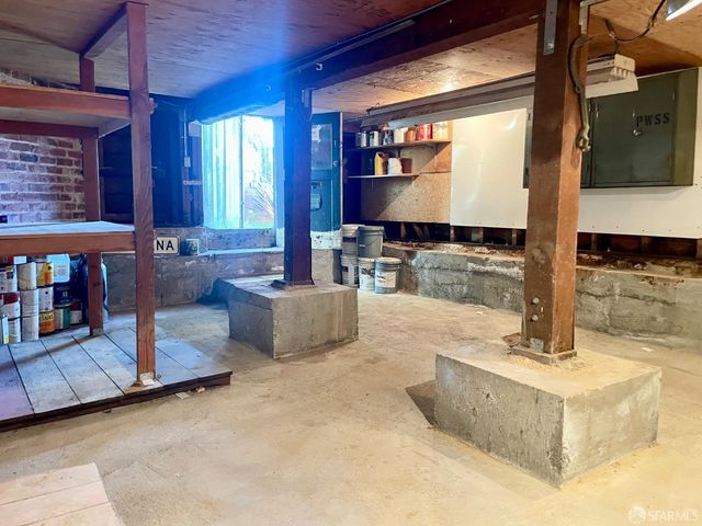 301 Santa Ana Avenue, San Francisco, CA 94127