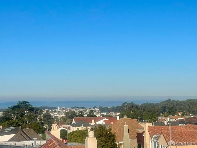 301 Santa Ana Avenue, San Francisco, CA 94127