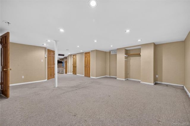 116 5th Street, Garden City, NY 11530